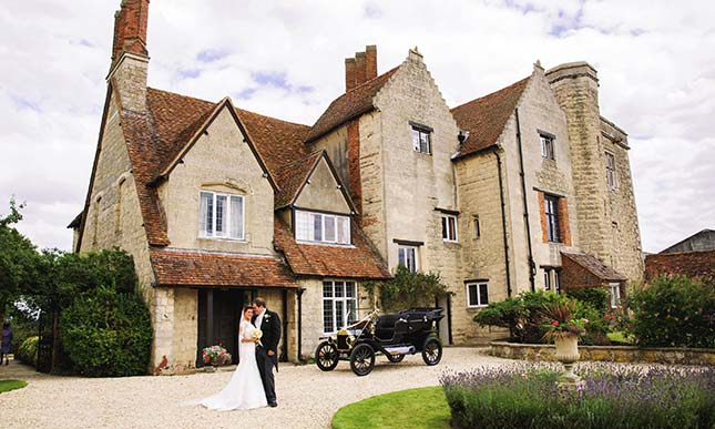 Creslow Manor